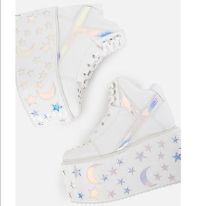 YRU qosmo moon star platform sneakers